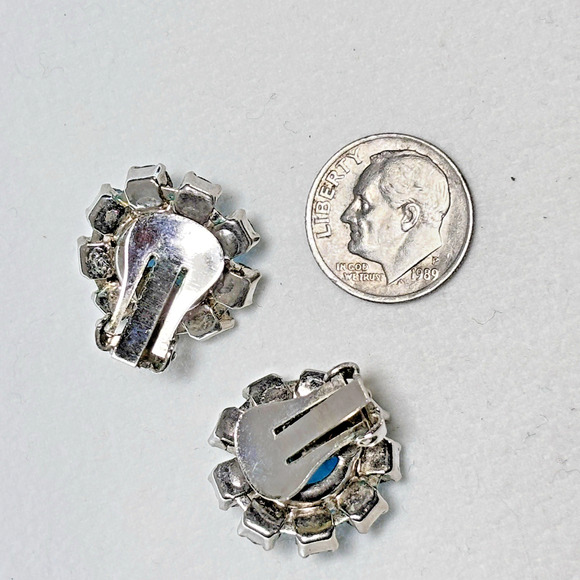 Vintage Blue Rhinestone Prong Set Clip On Earrings Silver-tone - Picture 8 of 15
